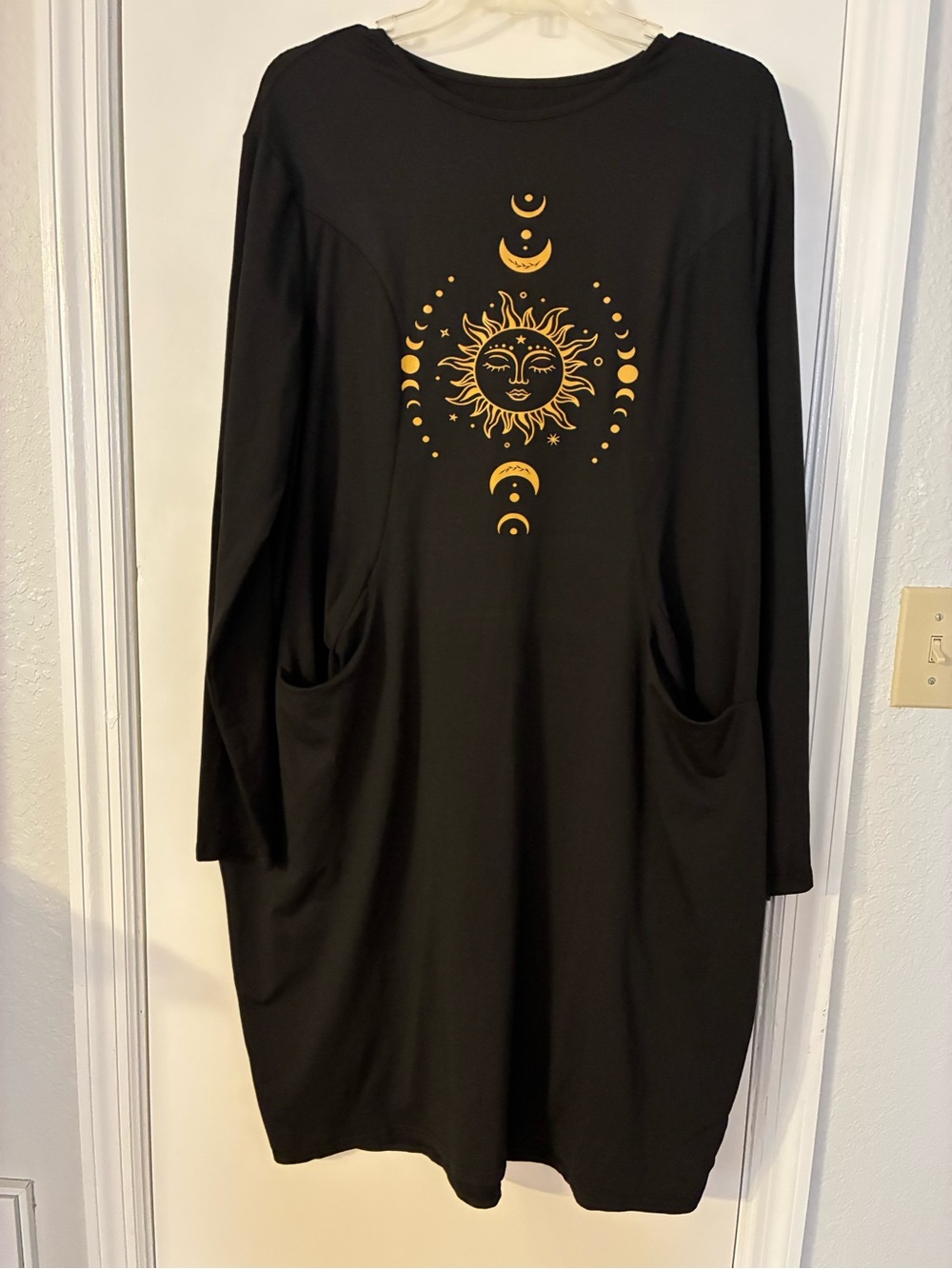 Black Long Sleeve Sun & Moon Pocket Dress
